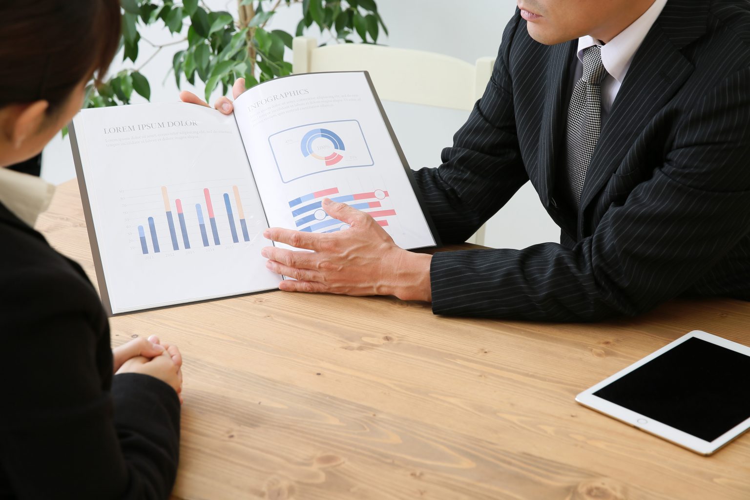 研究職の公務員はどんな仕事があるのか？国家公務員と地方公務員の違い お役立ちコンテンツ｜アカリクWEB